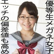 WITH-071 和穿上学生服戴上眼镜扎起马尾辫的可爱学生妹的性爱